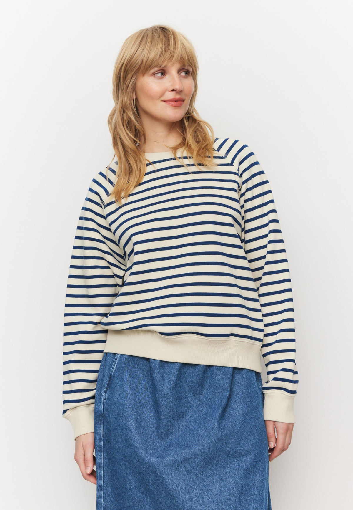 ALLAMANDA STRIPES