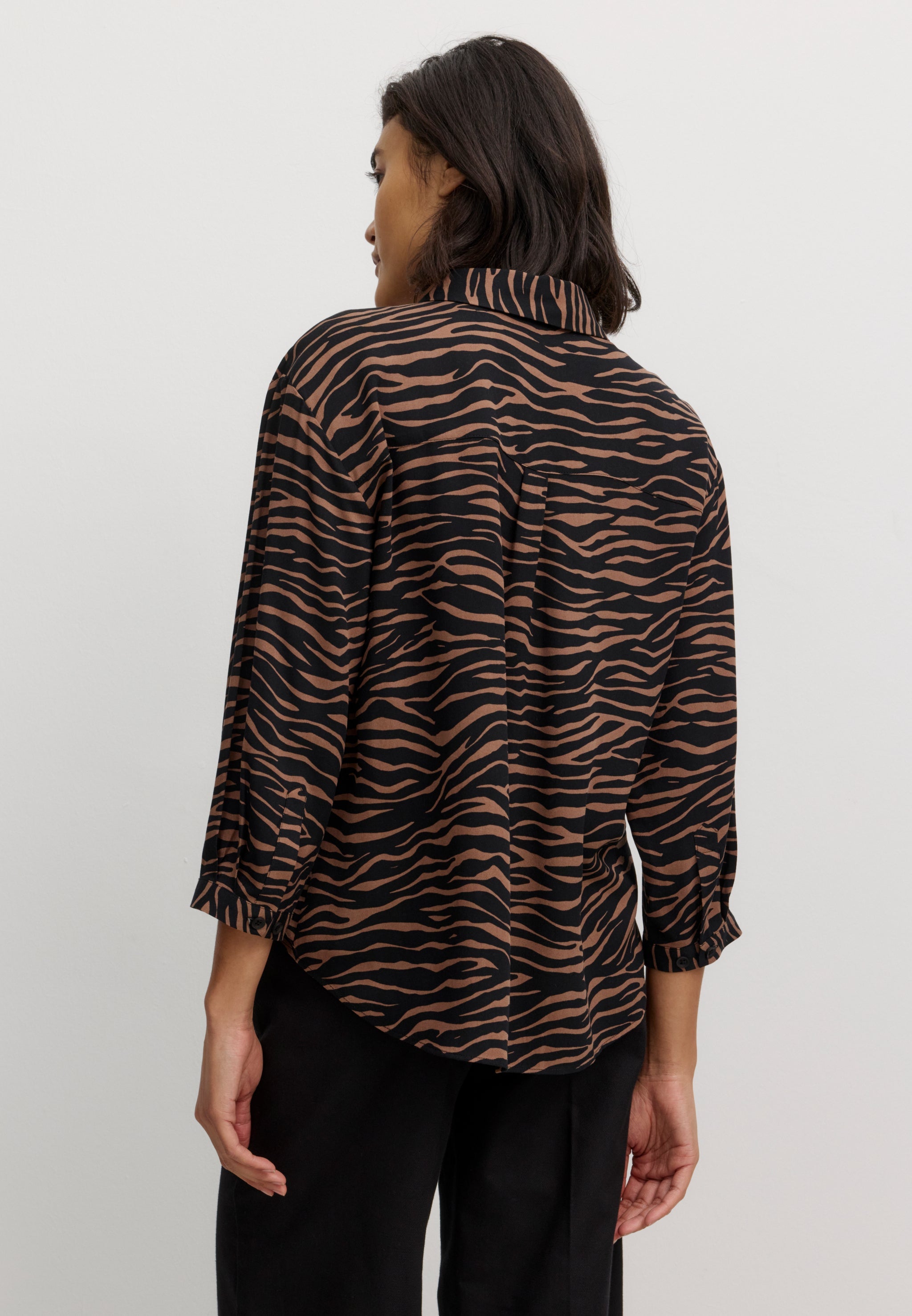 CYPRESS ZEBRA