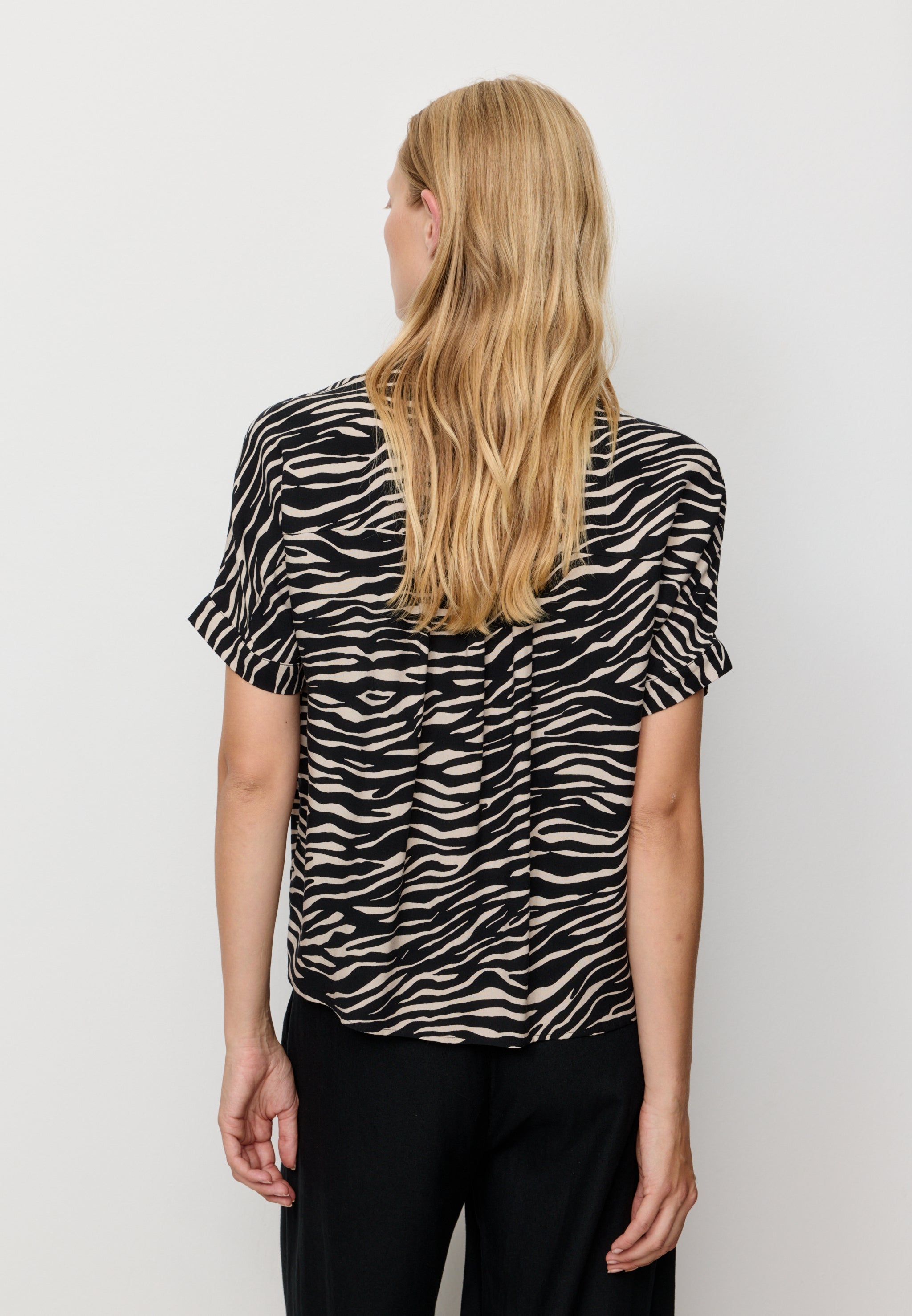 LOTUS ZEBRA