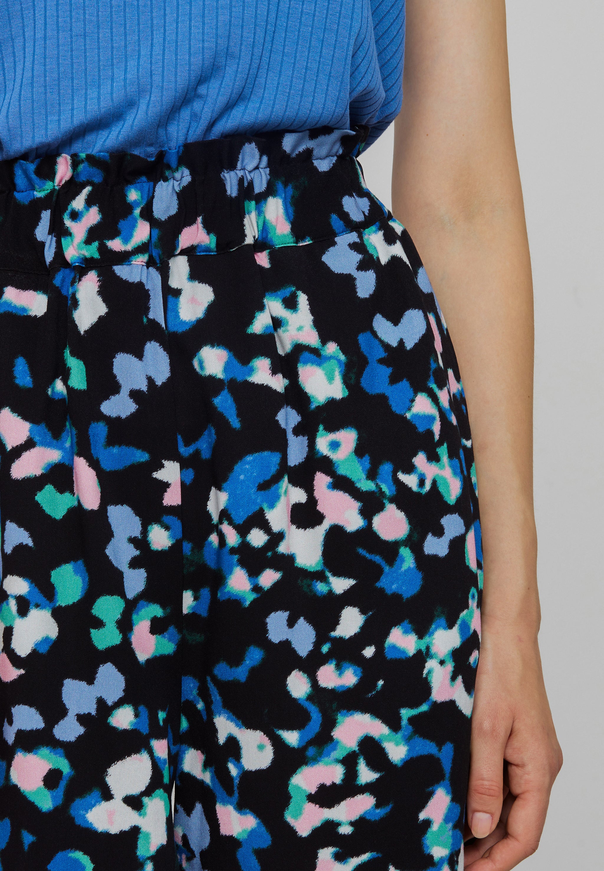 POMELO FLORALS