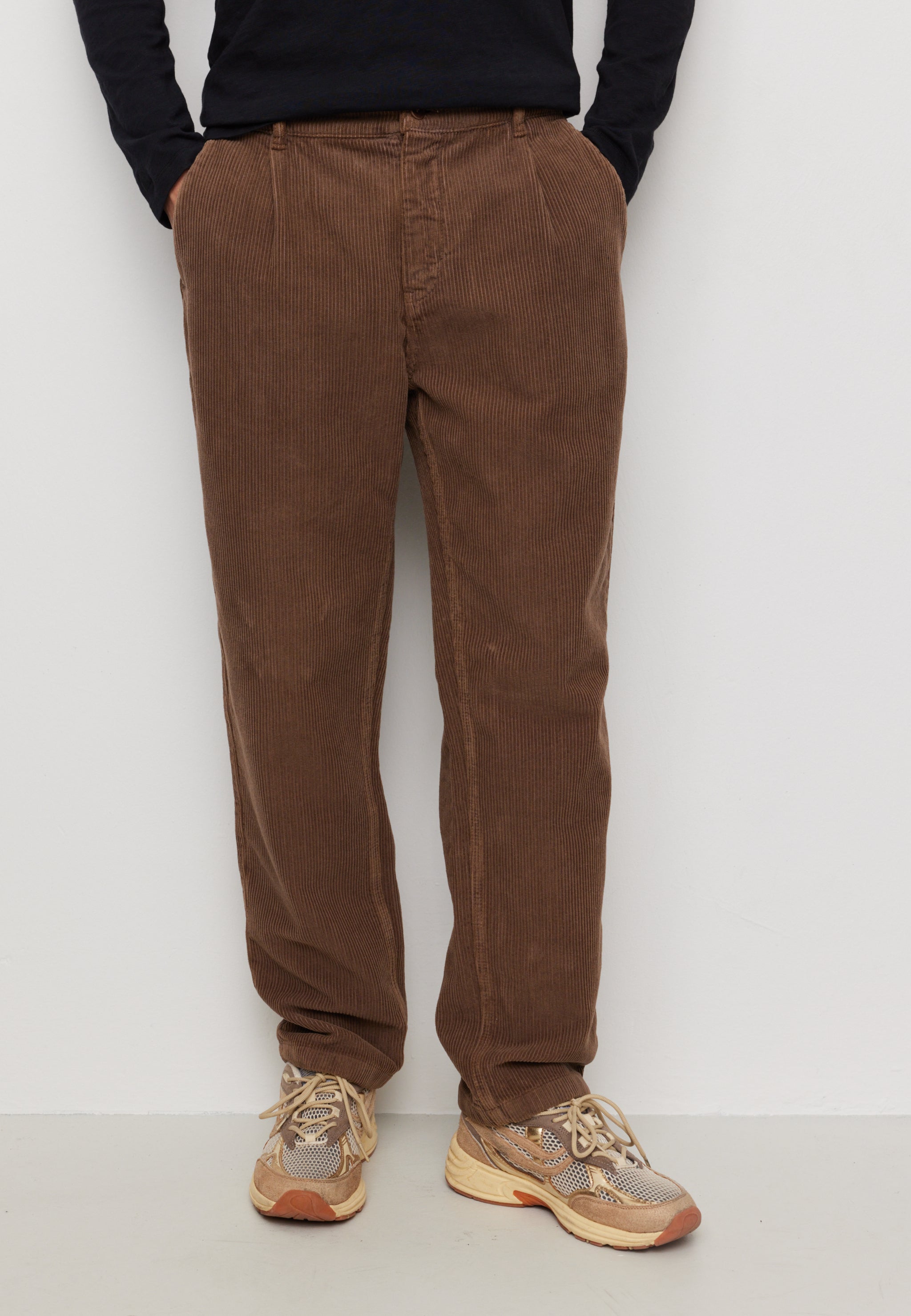 OAK CORDUROY