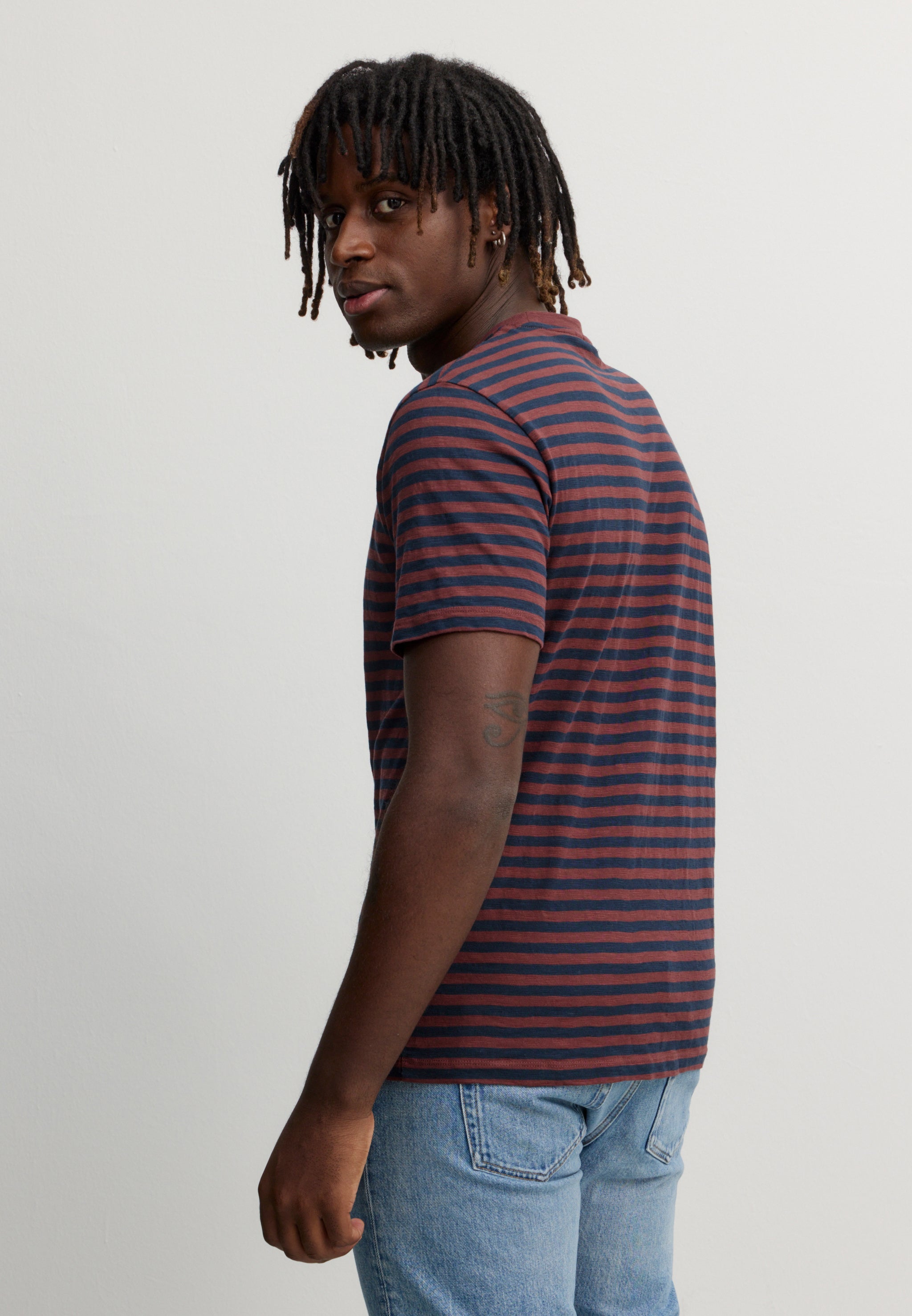 DELONIX STRIPES