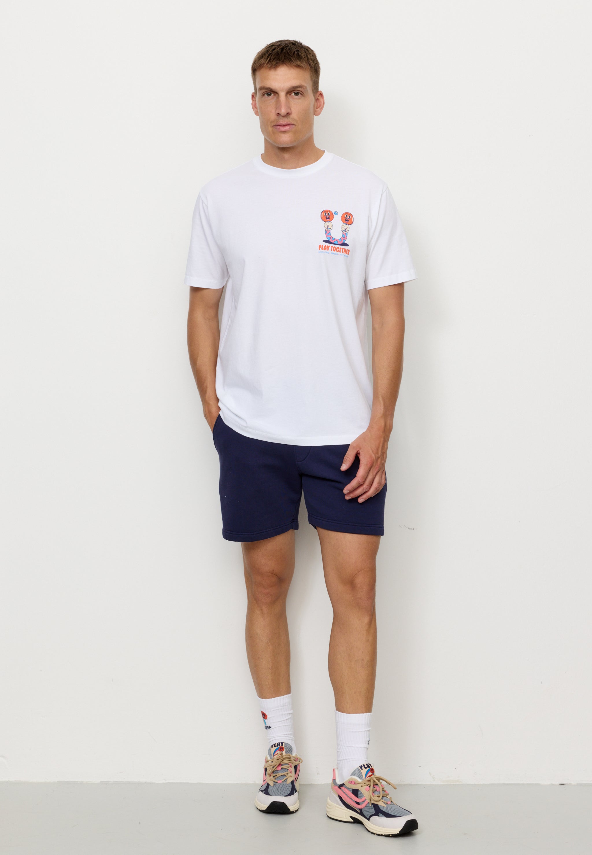 APOSERIS PLAY TOGETHER