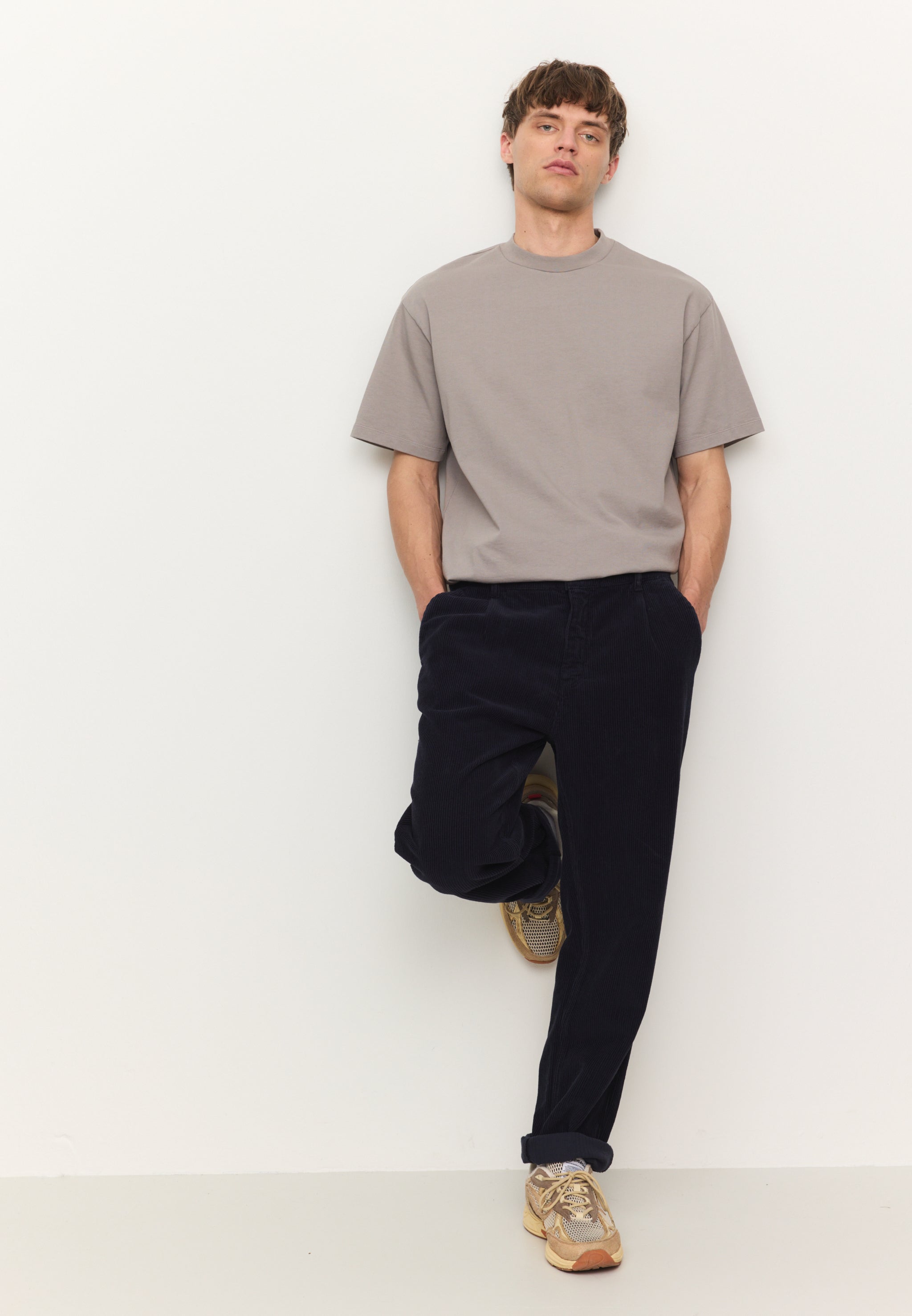 OAK CORDUROY
